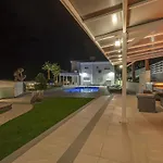 فيلة Prasino