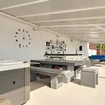 Prasino Villa *
