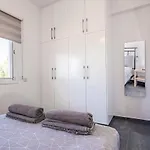 Prasino Villa Coral Bay