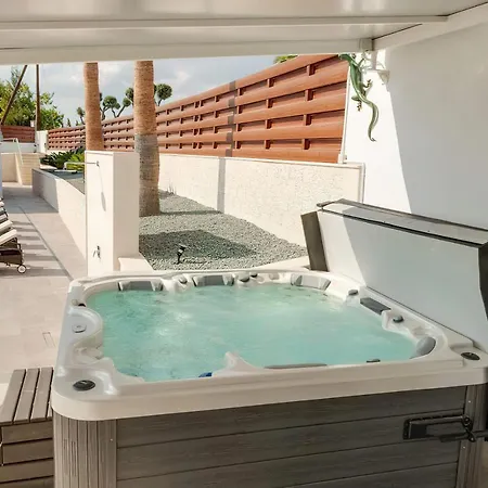 Prasino * Κόλπος των Κοραλλιών